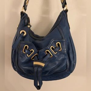 GUC   B. Makowsky Blue Leather Shoulder Bag